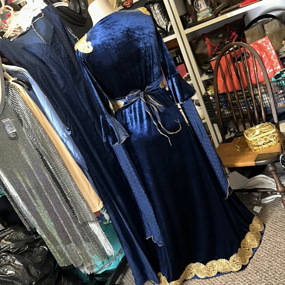 3pc Set Fully Handmade by Me🥰🫠 Velvet Hena or Elegant Turkish Dress - Picture 3 of 17